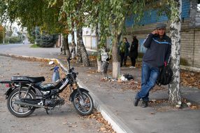 Local people in Kupyansk