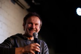 Svyatoslav Vakarchuk