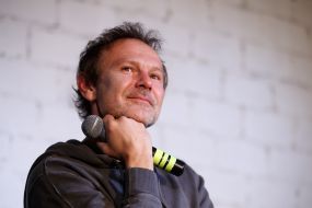 Svyatoslav Vakarchuk