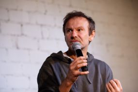 Svyatoslav Vakarchuk