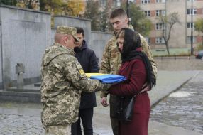 Церемония прощания с погибшим подполковником Дмитрием Кучинским
