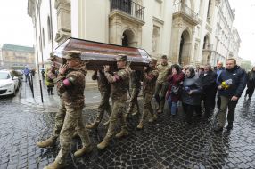 Церемония прощания с погибшим подполковником Дмитрием Кучинским