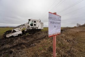 Armtrac 400 demining machine