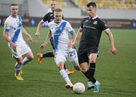 Football. FC "Dynamo" - FC "Kryvbas"