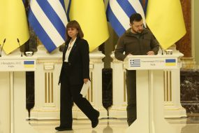 Volodymyr Zelenskyy and Katerina Sakellaropoulou