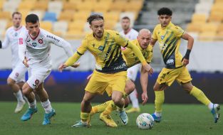 Soccer. FC "Rukh" (Lviv) - FC "Kryvbas" (Kryvyi Rih)