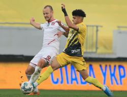 Soccer. FC "Rukh" (Lviv) - FC "Kryvbas" (Kryvyi Rih)