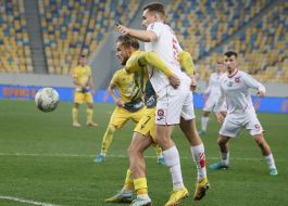 Soccer. FC "Rukh" (Lviv) - FC "Kryvbas" (Kryvyi Rih)