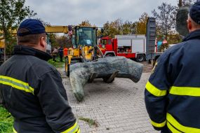 Демонтаж пам'ятника радянським "визволителям" в Ужгороді
