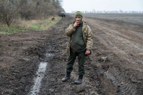 Servicemen of the Armed Forces of Ukraine at combat positions in the Kherson region