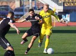 Soccer. Championship of Ukraine. FC "Metallist" (Kharkiv) and FC "Kryvbas" (Krivoy Rog)