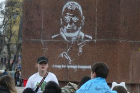 Image of the Commander-in-Chief of the Armed Forces Valery Zaluzhnyi in de-occupied Kherson