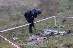 Demining in the Kherson region