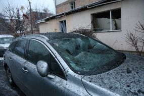 Последствия ракетных обстрелов российских оккупантов в Вышгороде