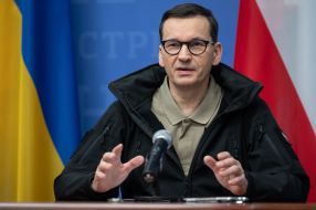 Denys Shmyhal, Mateusz Moravetskyi