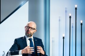 Arseniy Yatsenyuk