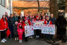 A charity parade with the slogan "Meet Mykola - Help the Armed Forces of Ukraine"