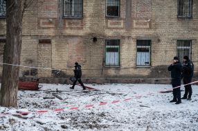 Поврежденное админздание в Киеве