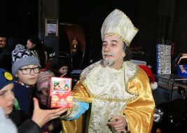Saint Nicholas visited the children in the Lviv museum of technology "Retro Garage"