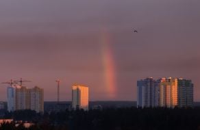 A rainbow at dawn in Kyiv