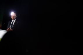 Арсеній Яценюк