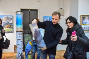 Exhibition "Life on the wreckage" in Zaporozhye