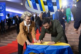 Ursula von der Leyen, Volodymyr Zelenskyi