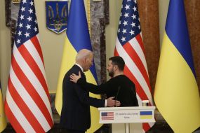 Joe Biden and Volodymyr Zelenskyi