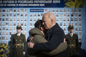 Joe Biden and Volodymyr Zelenskyi commemorated the fallen defenders of Ukraine