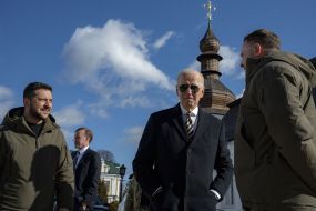 Joe Biden and Volodymyr Zelenskyi