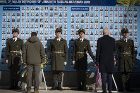 Joe Biden and Volodymyr Zelenskyi commemorated the fallen defenders of Ukraine