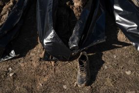 Exhumation of the bodies of three civilians in Borodianka