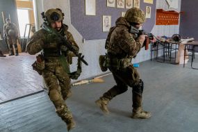 Foreign instructors train the Ukrainian military