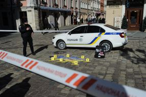 Вулична акція "Хто покарає злочинця?"