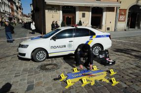 Вулична акція "Хто покарає злочинця?"