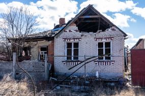 Ruined house in the village of Prudyanka, Kharkov region