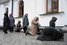 Believers of the UOC MP on the territory of the Kyiv-Pechersk Lavra