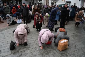 Believers of the UOC MP on the territory of the Kyiv-Pechersk Lavra