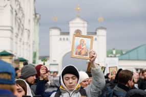 Believers of the UOC MP on the territory of the Kyiv-Pechersk Lavra