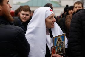 Believers of the UOC MP on the territory of the Kyiv-Pechersk Lavra