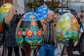 Easter exhibition of painted Easter eggs in Uzhhorod