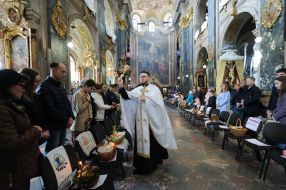 Consecration of Easter baskets