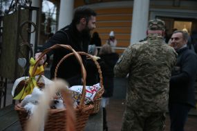 Освячення великодніх кошиків