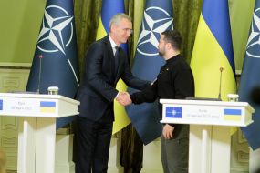 Володимир Зеленський та Єнс Столтенберг