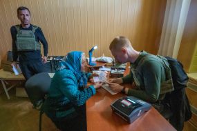 Местная жительница получает пенсию