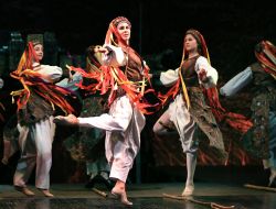 Прем'єра опери «Запорожець за Дунаєм»