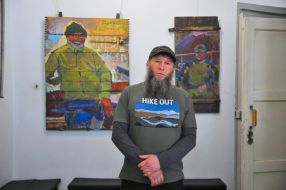 Exhibition of paintings by the military artist Volodymyr Bezruky
