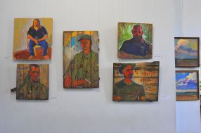 Exhibition of paintings by the military artist Volodymyr Bezruky