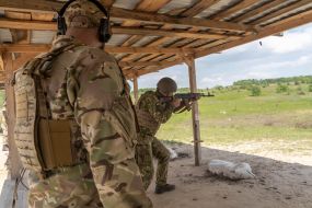 Тактические учения в Харьковской области