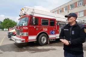 Presentation of fire equipment received from American colleagues